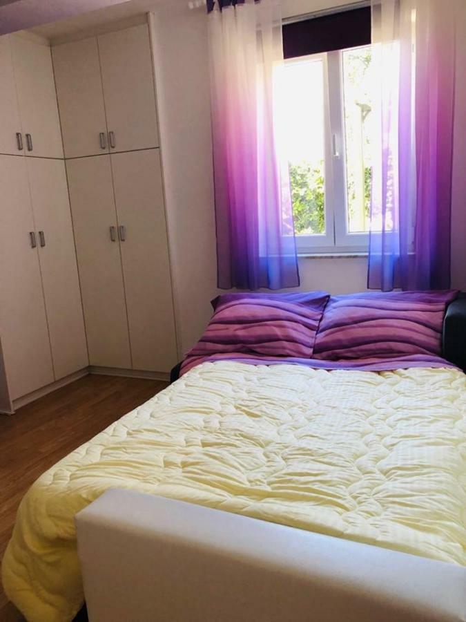 Apartman Nekic 茨雷斯 外观 照片